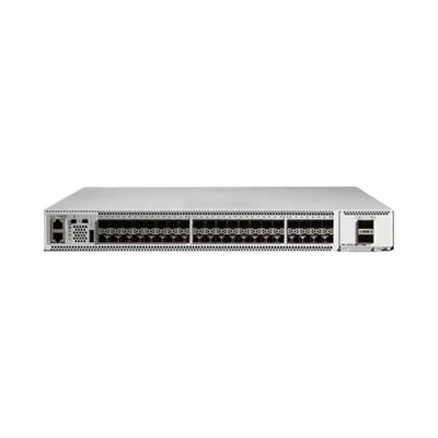 Buen precio Interruptor de red C9500-48Y4C-E original de 48 puertos 25G con comunicación full-duplex y soporte QoS VLAN en línea