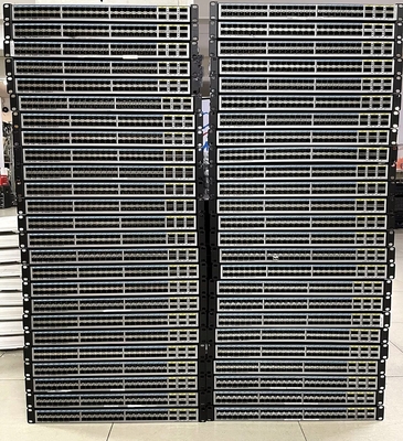 Goede prijs 48 poorten Industrial Ethernet Switch CE6851-48S6Q-HI met Full-Duplex Half-Duplex communicatiemodus en aangepaste grootte online