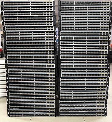 Bon prix Commutateur Ethernet industriel 48 ports avec communication Full-Duplex Half-Duplex et taille personnalisée en ligne