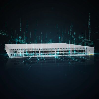 Buon prezzo QFX5200-32C-AFI2 Firewall Juniper Security 32 porte QSFP+ e QSFP28 Firewall aziendale in linea