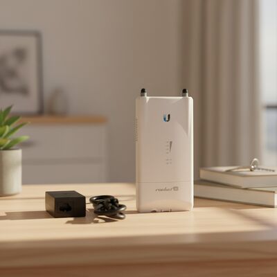Хорошая цена Ubiquiti R5AC-Lite Rocket 5AC Lite 802.11ac 5GHz AirMAX AC Базовая станция 1 X 10/100/1000 Ethernet Port Ubnt Wireless Bridge онлайн